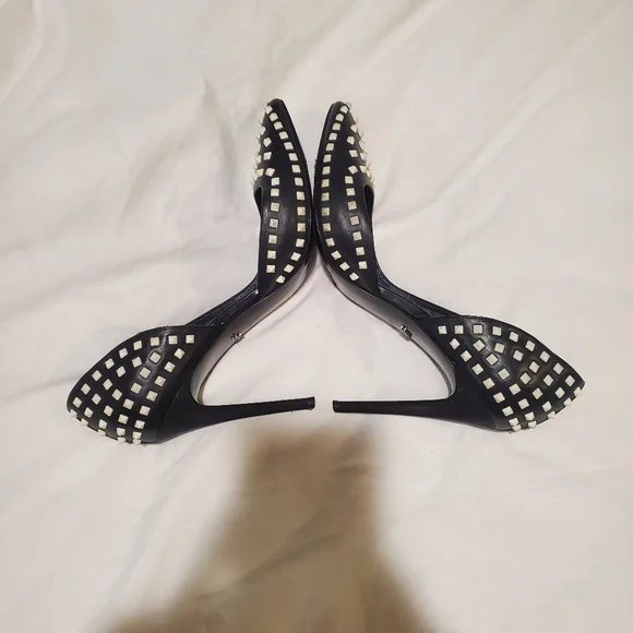 Kenneth Cole New York Black / White Spiked d'Orsay Heels - Picture 7 of 9